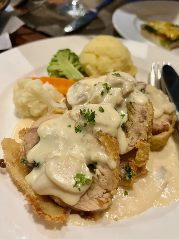 POLLO CORDON BLEU | P470